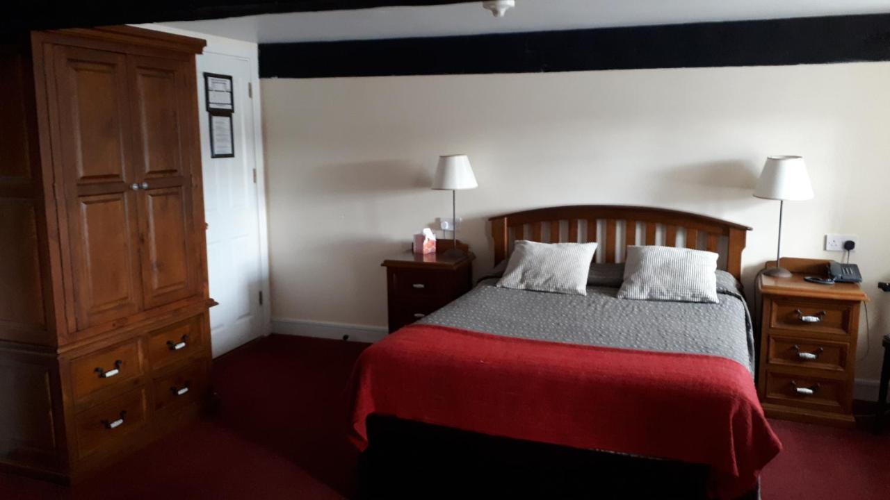 Graiguenamanagh Waterside Guesthouse מראה חיצוני תמונה